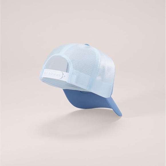 Arc'teryx Bird Word Trucker Curved Hat | Light Breathable Trucker Hat - Picture 3 of 3